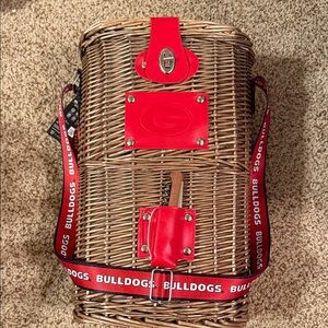 Georgia Bulldogs Wine Basket Cooler with opener